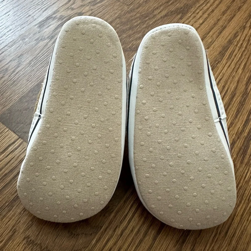 Carter’s Brown Baby Soft Sneakers, size 6-9M